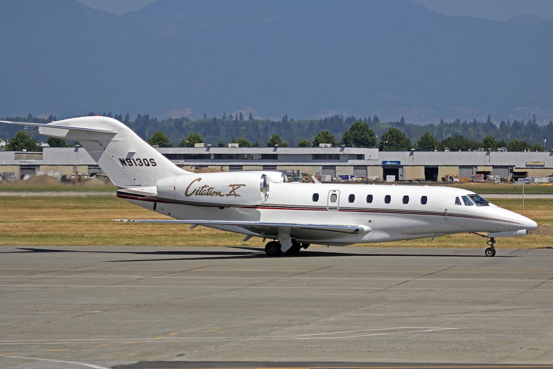 N913QS — Business jet