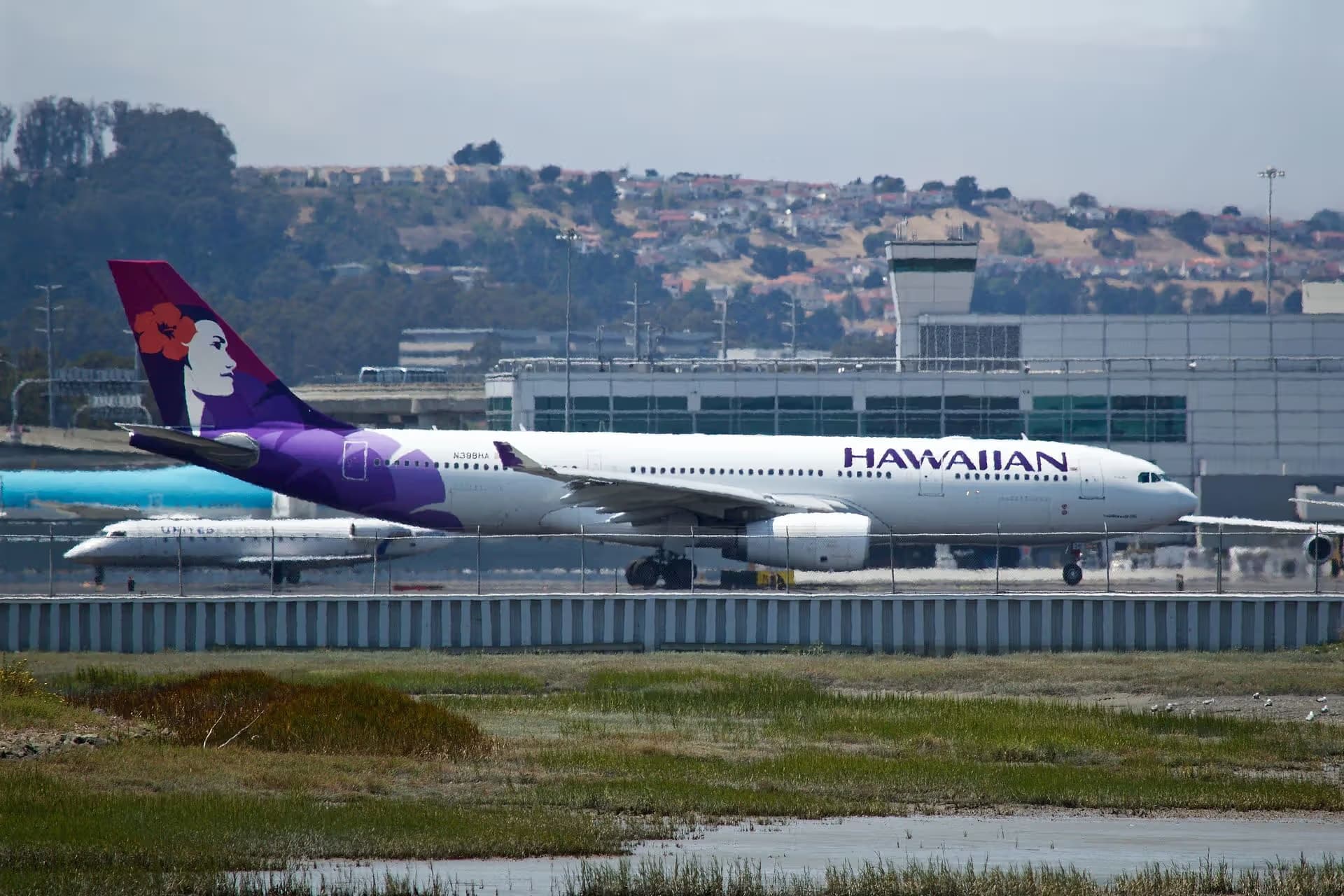 N388HA — Airbus