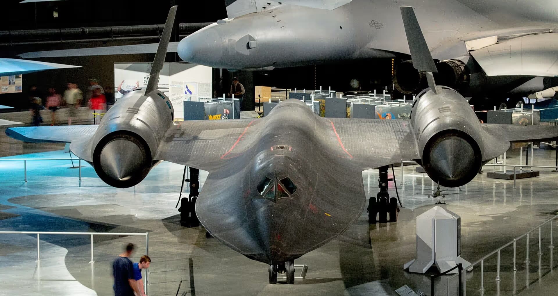 Unidentified — Lockheed