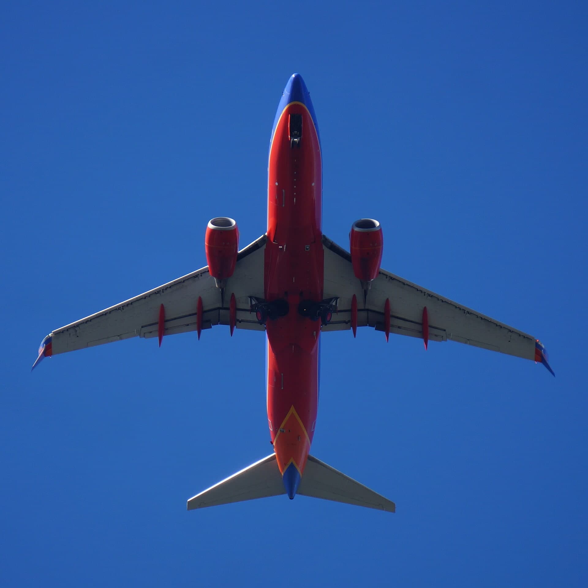N267WN — Twin-engine aircraft