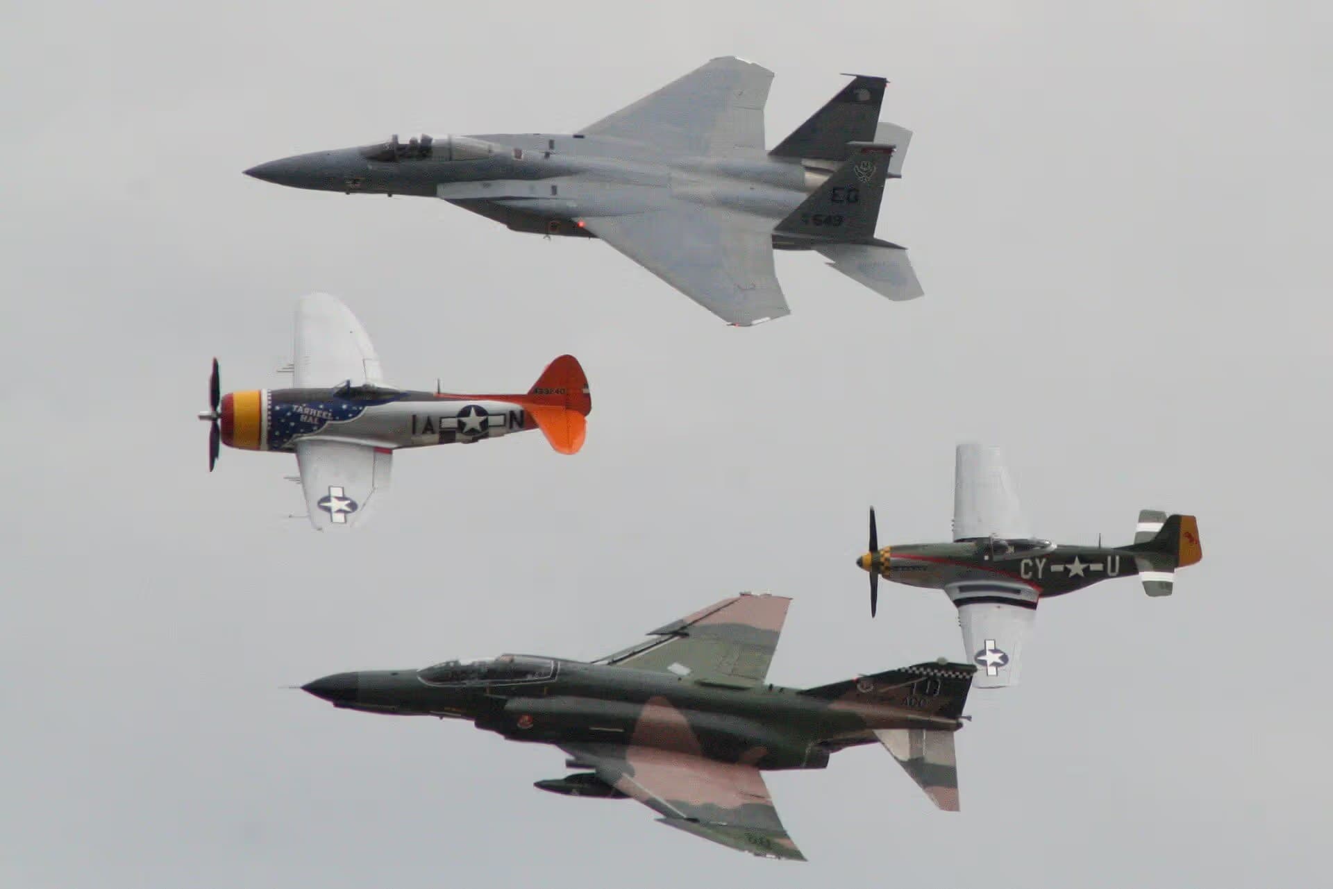 N5428V — Warbird