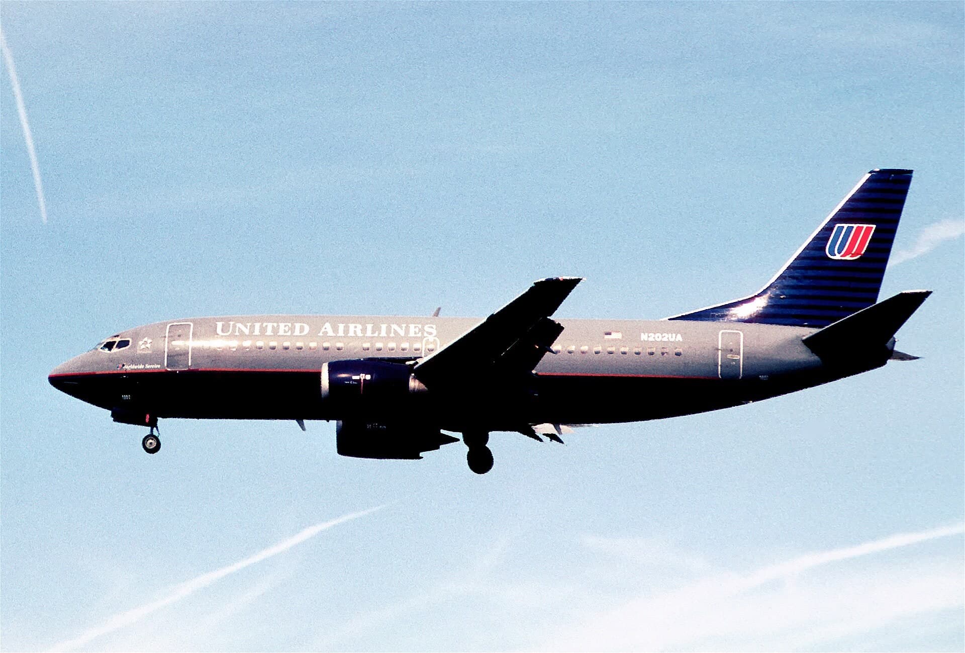 N202UA — Boeing