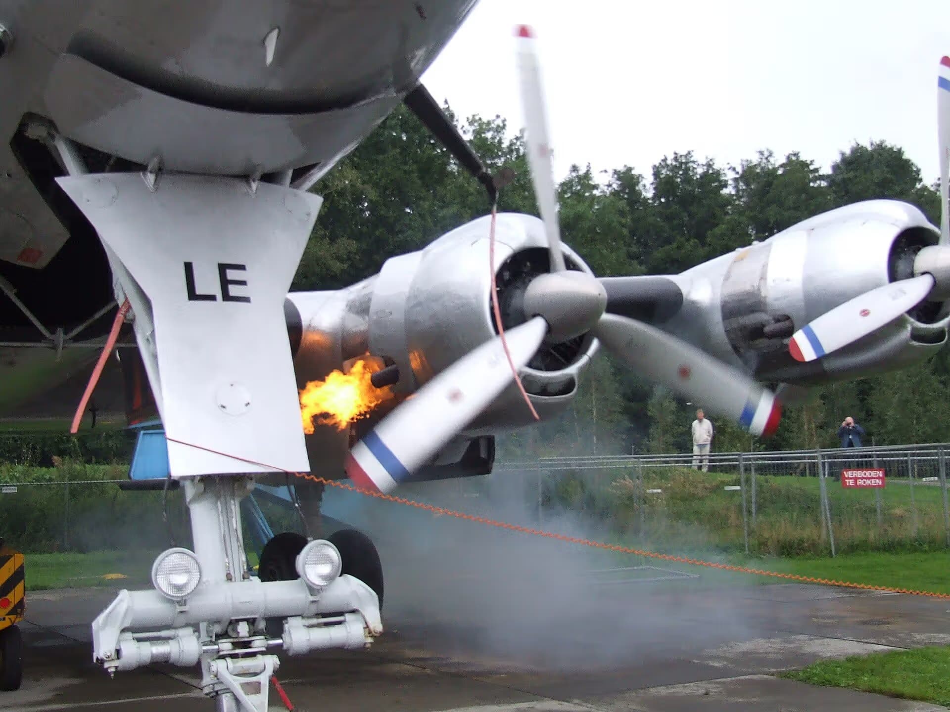 N749NL — Lockheed