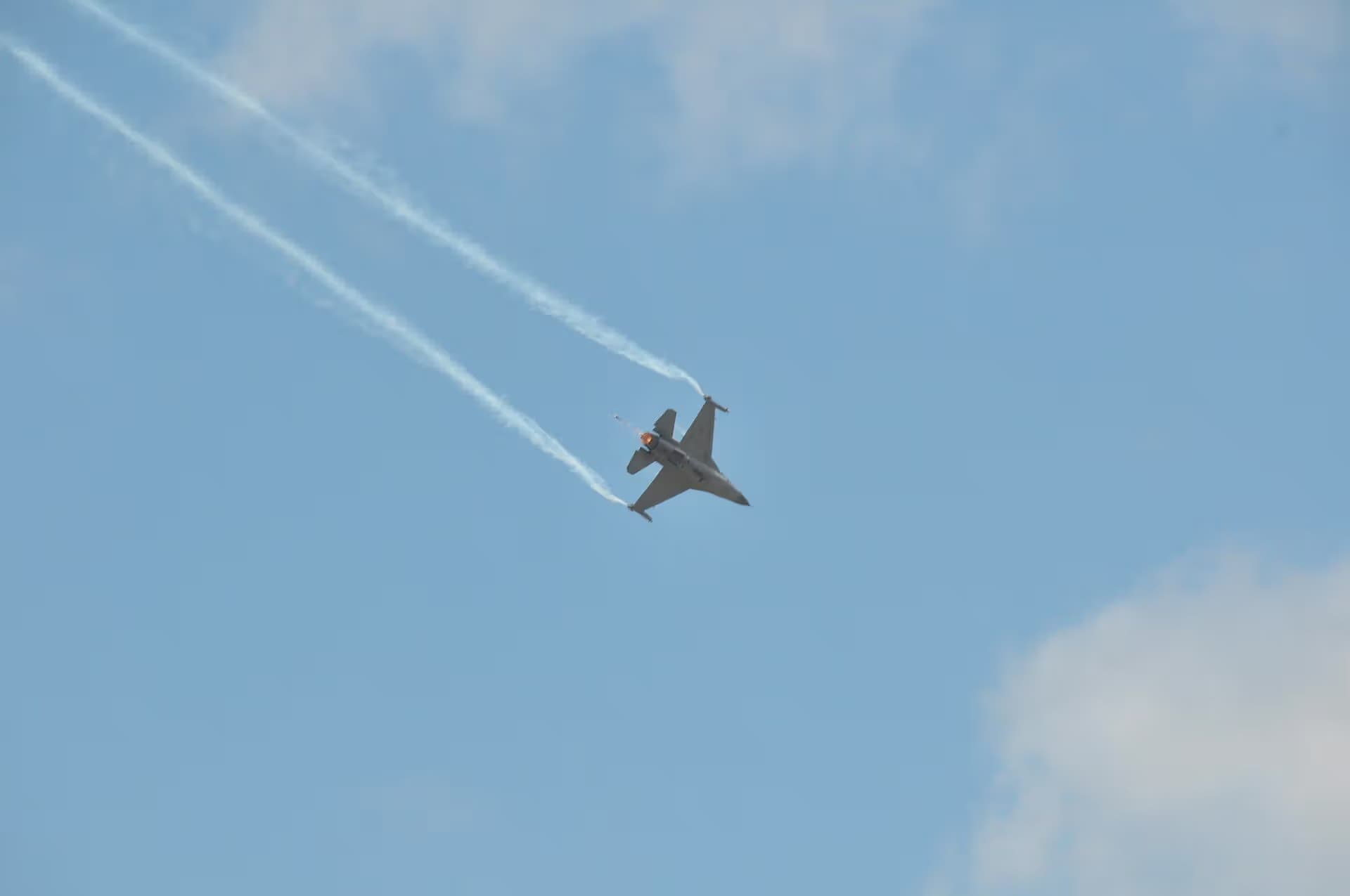 Unidentified — Aircraft