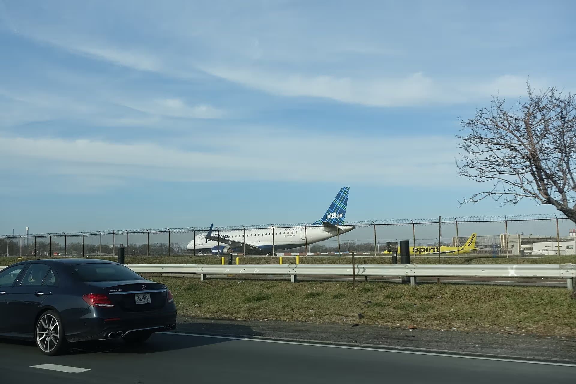 Unidentified — Embraer at LaGuardia Airport