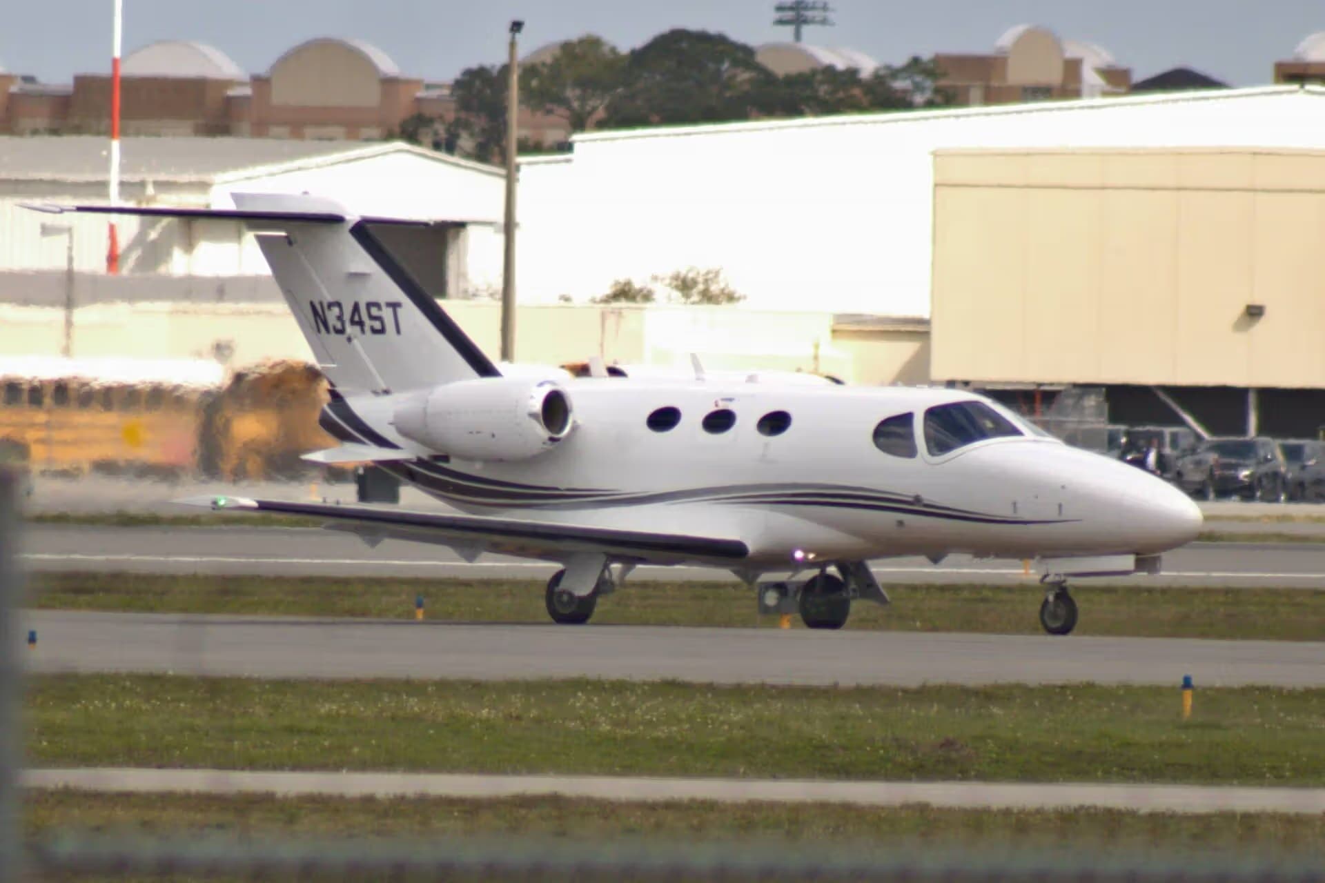 N34ST — Cessna