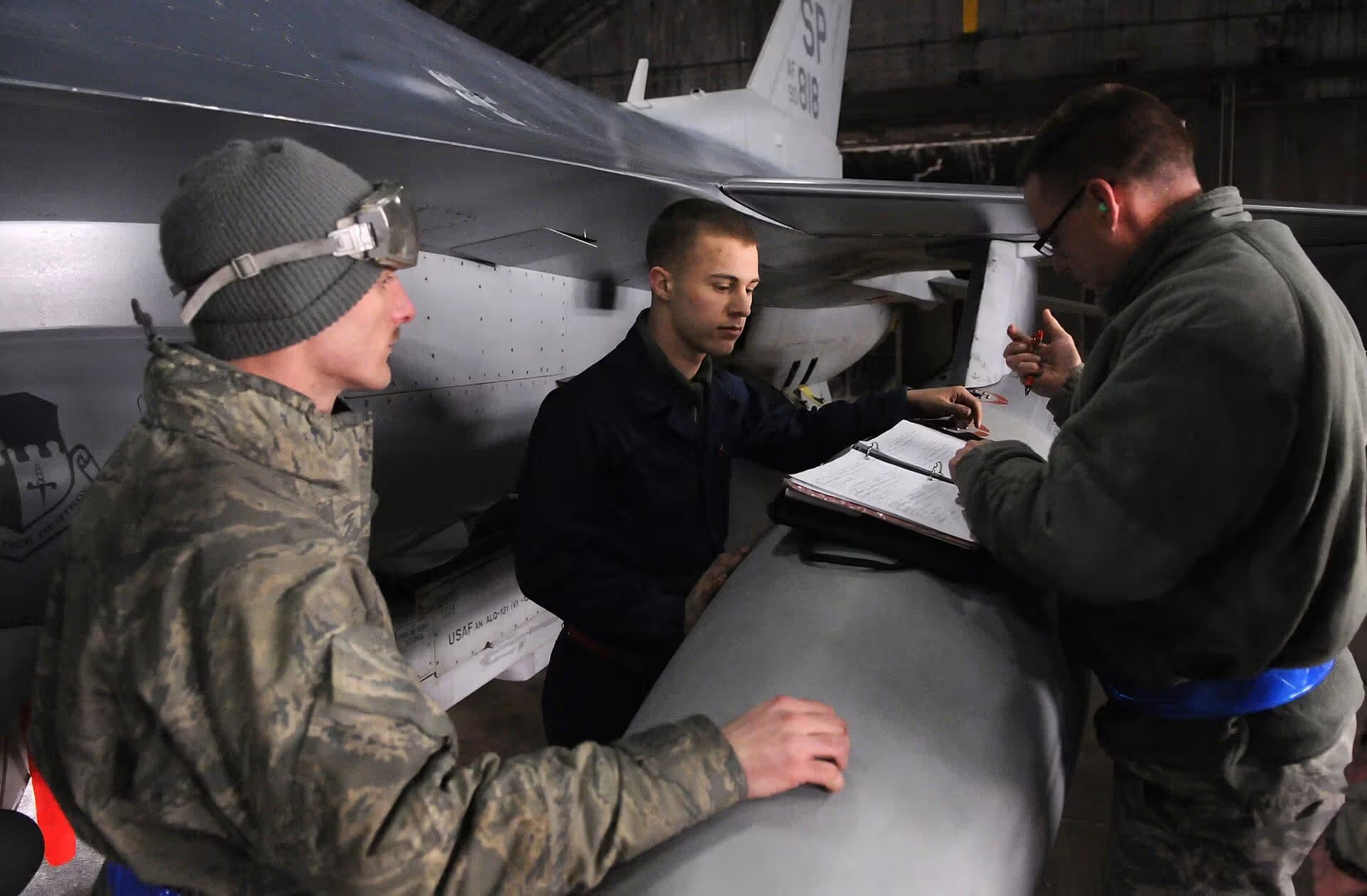 Unidentified — Aircraft