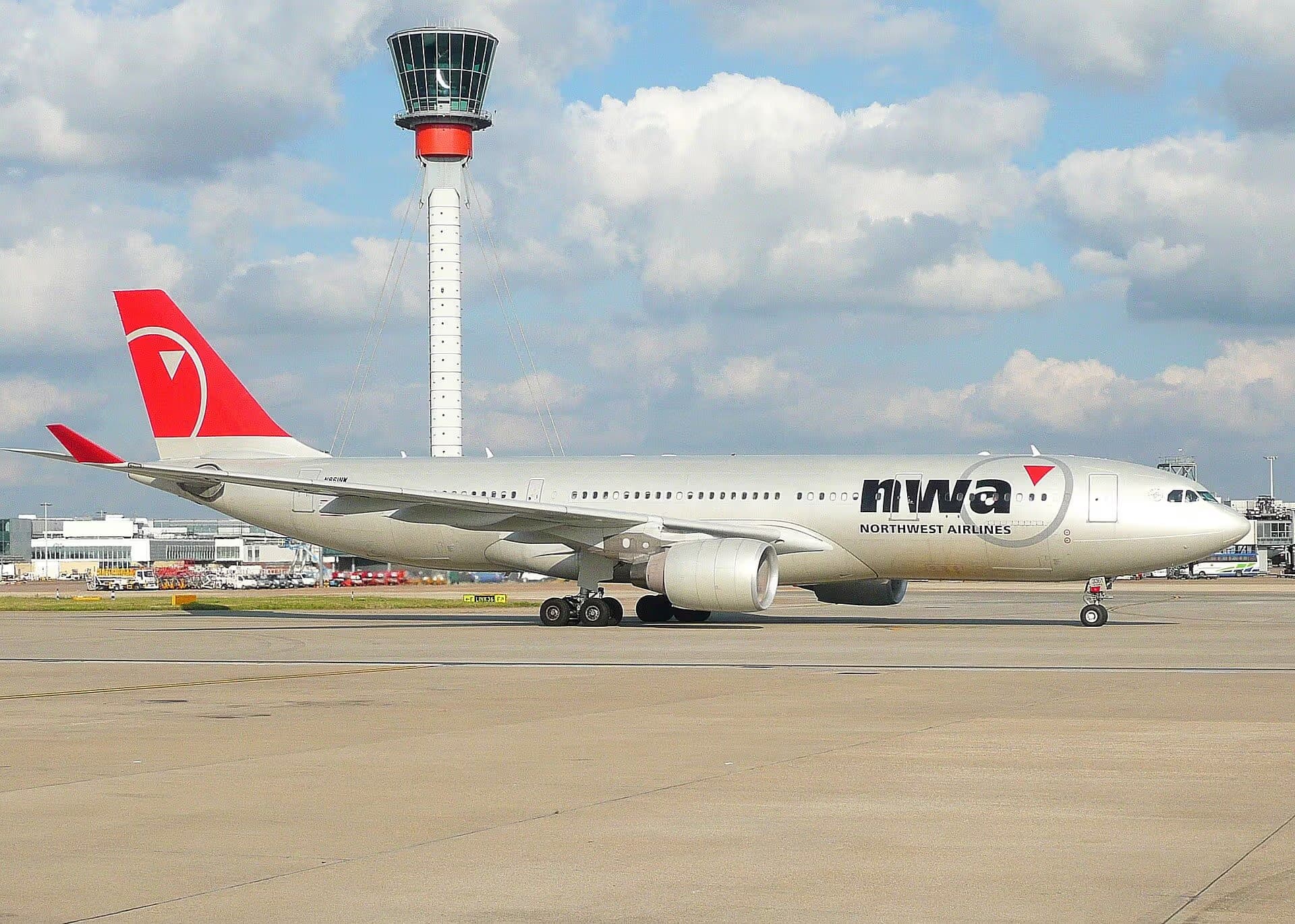 N861NW — Airbus