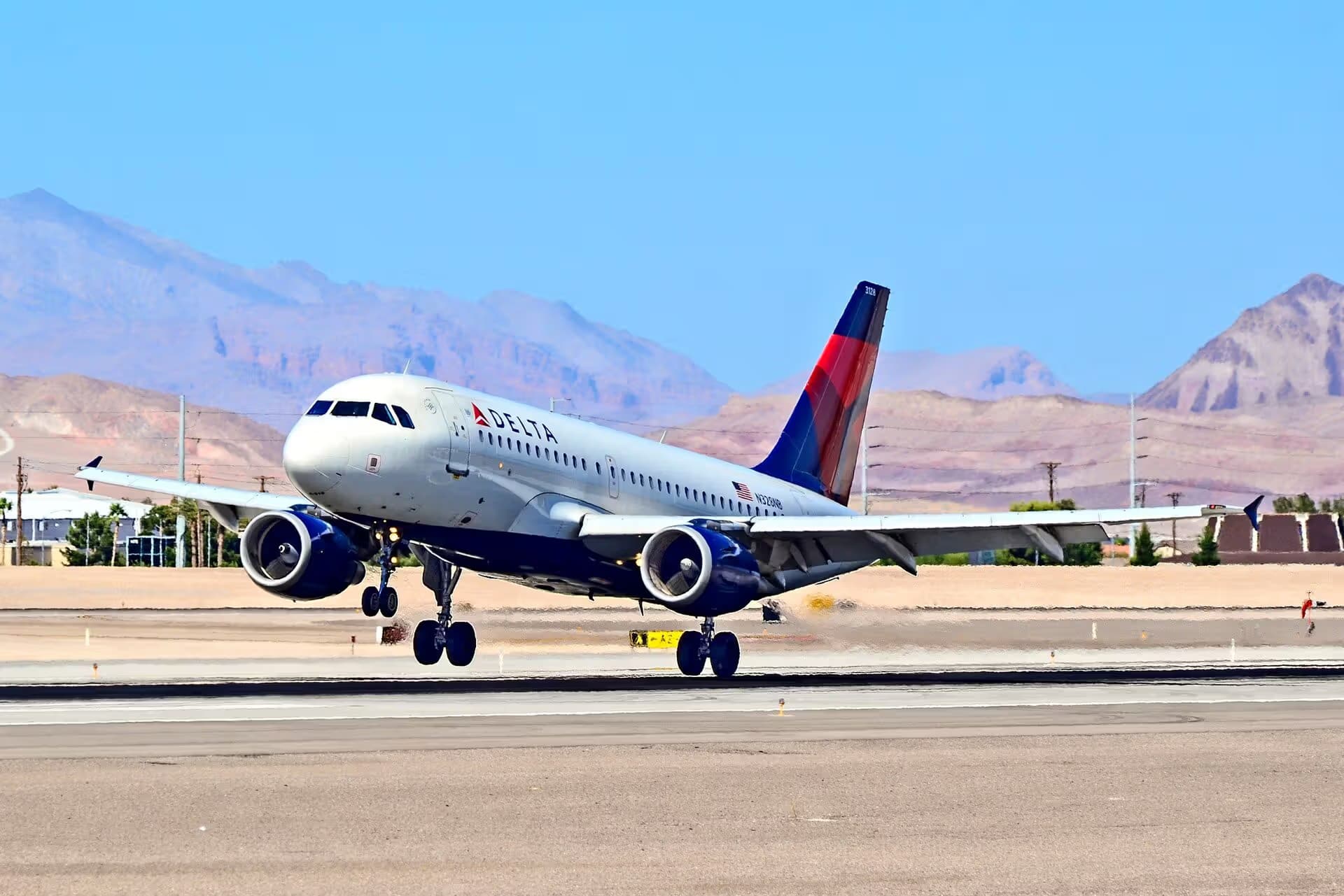 N328NB — Airbus
