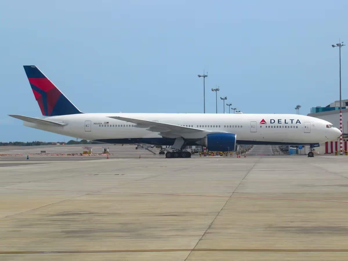 N863DA — Boeing