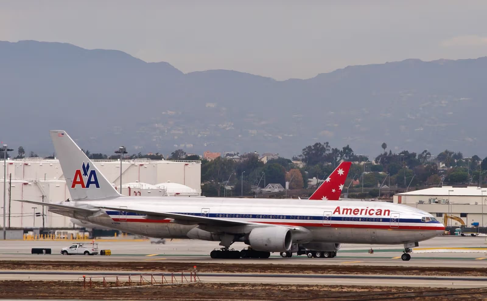 N766AN — Boeing