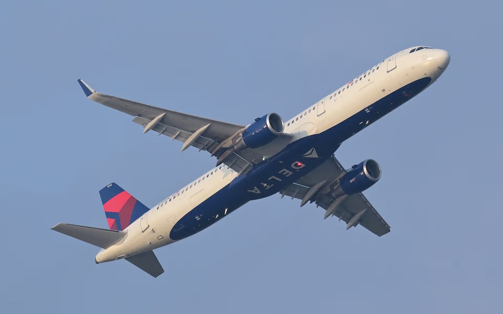 N112DN — Airbus
