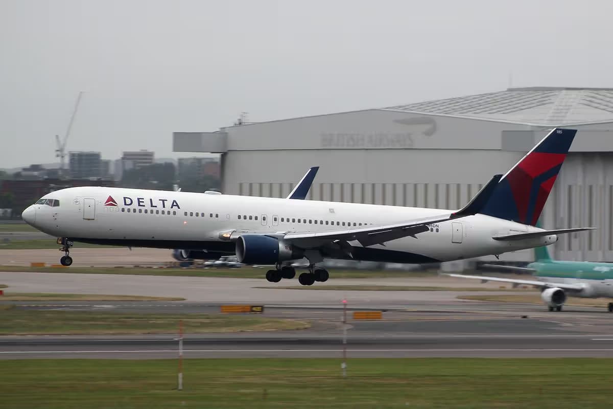 N185DN — Boeing
