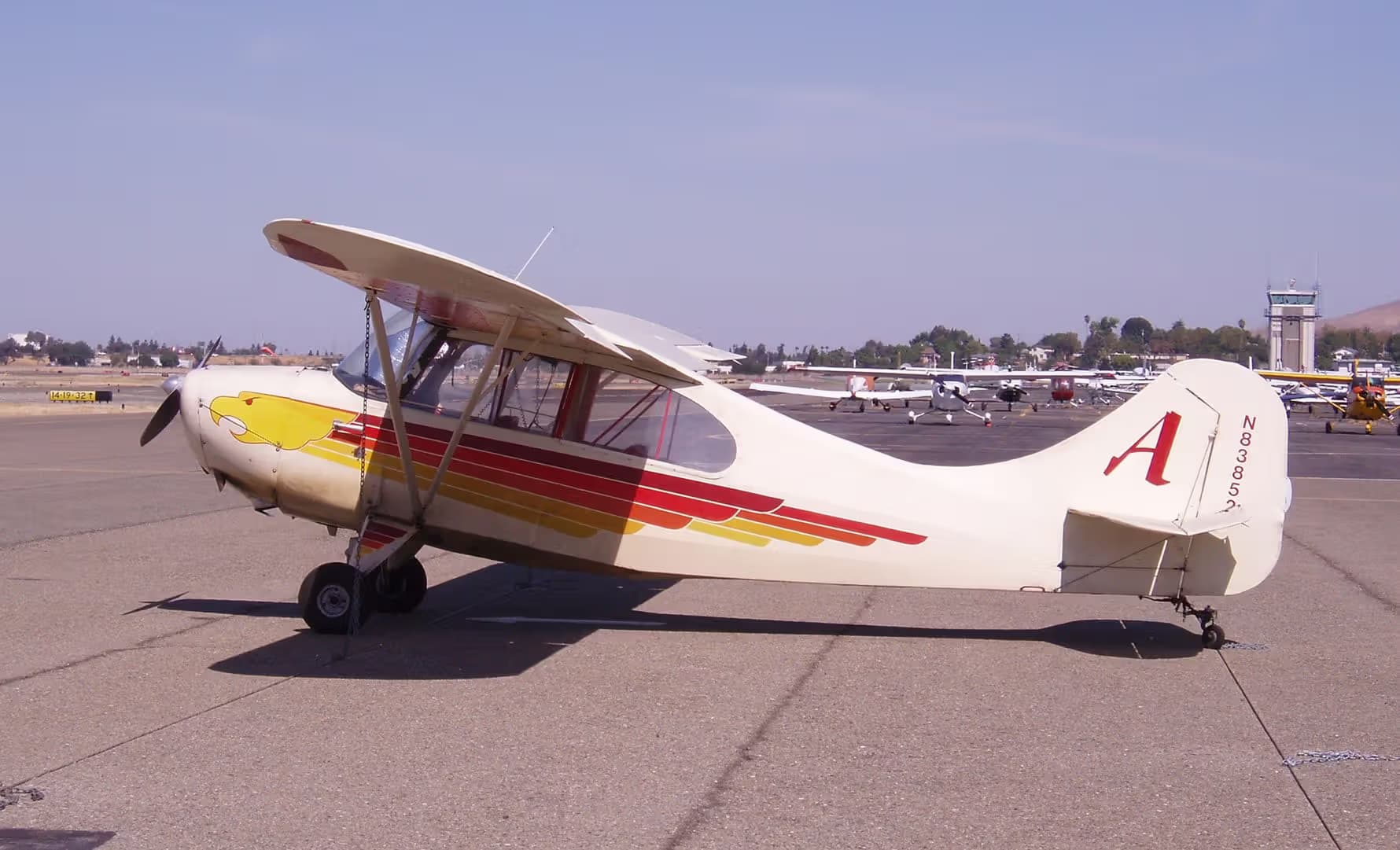 N83852 — Single-engine aircraft