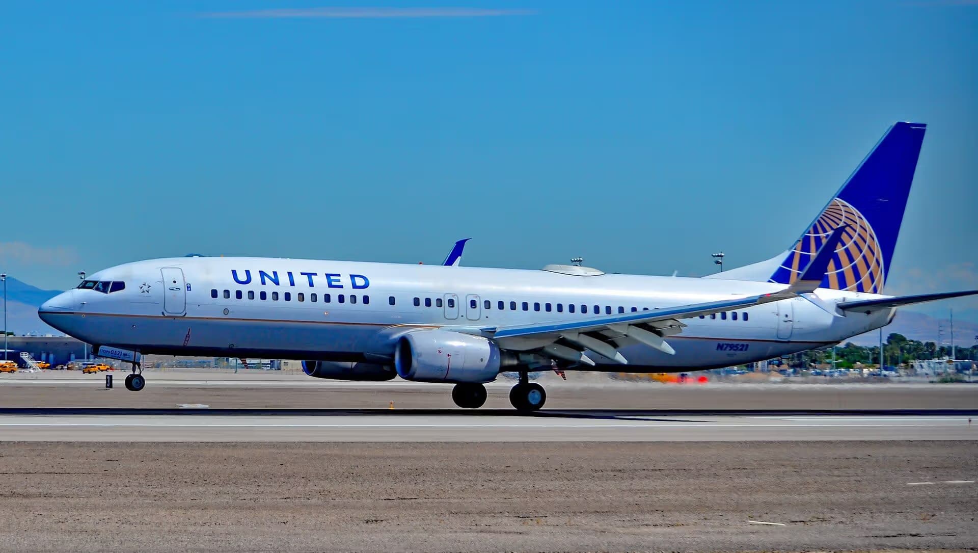 N79521 — Boeing