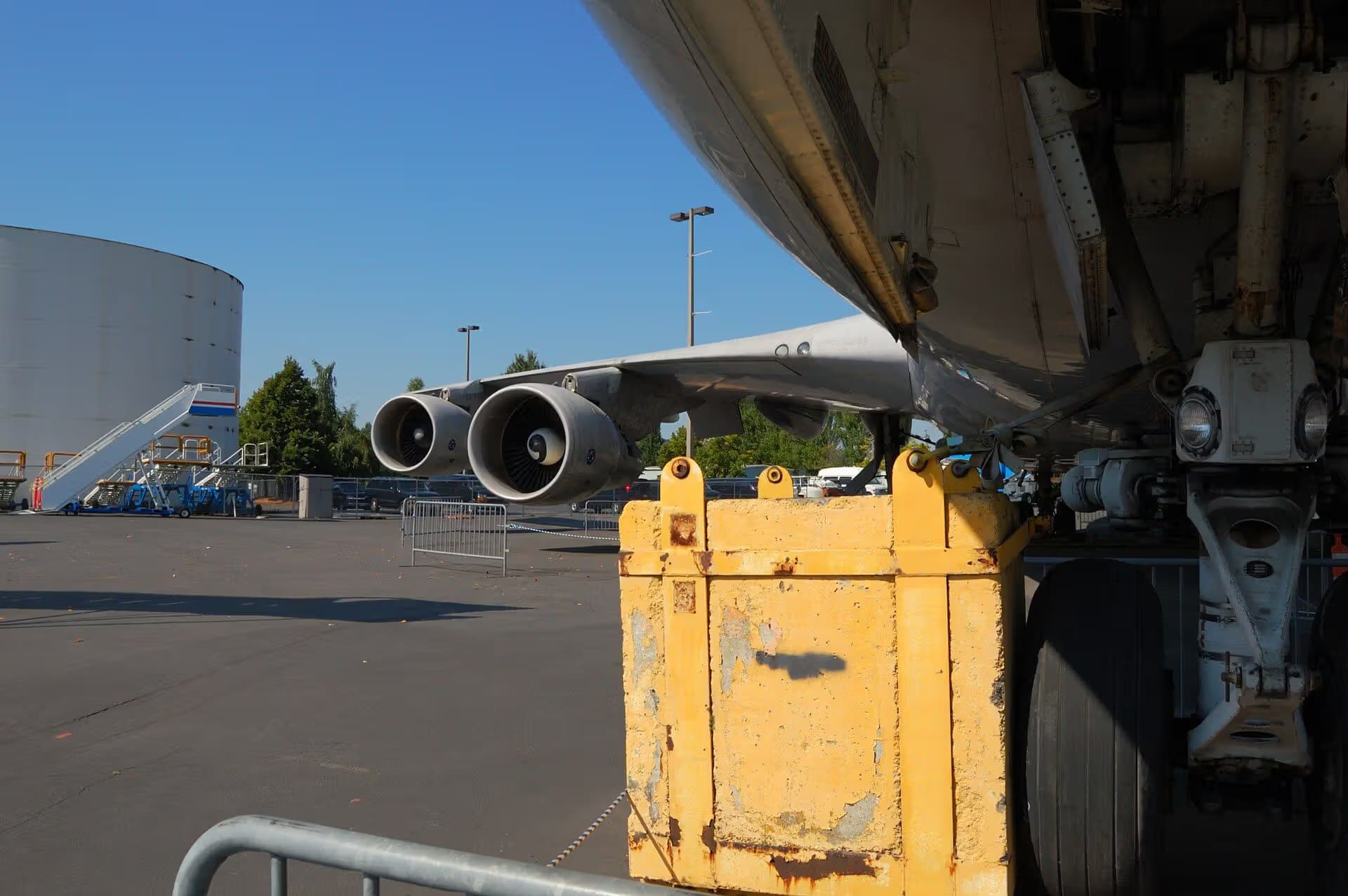 N7470 — Aircraft