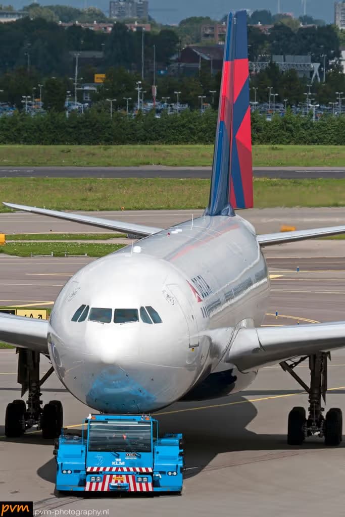 N814NW — Airbus