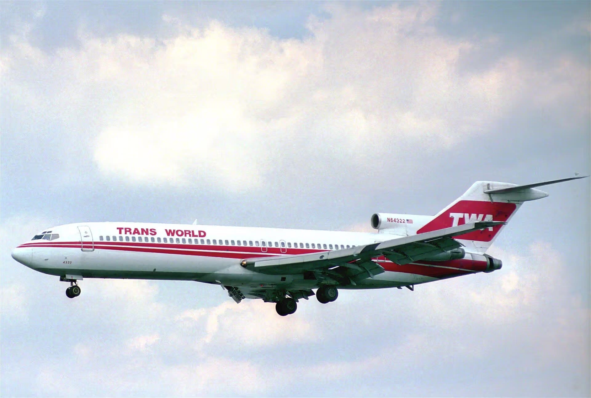N64322 — Boeing