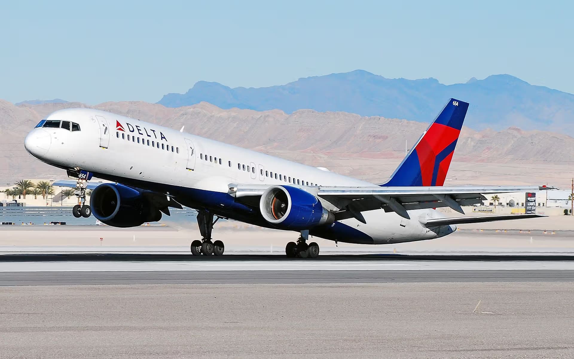 N654DL — Boeing