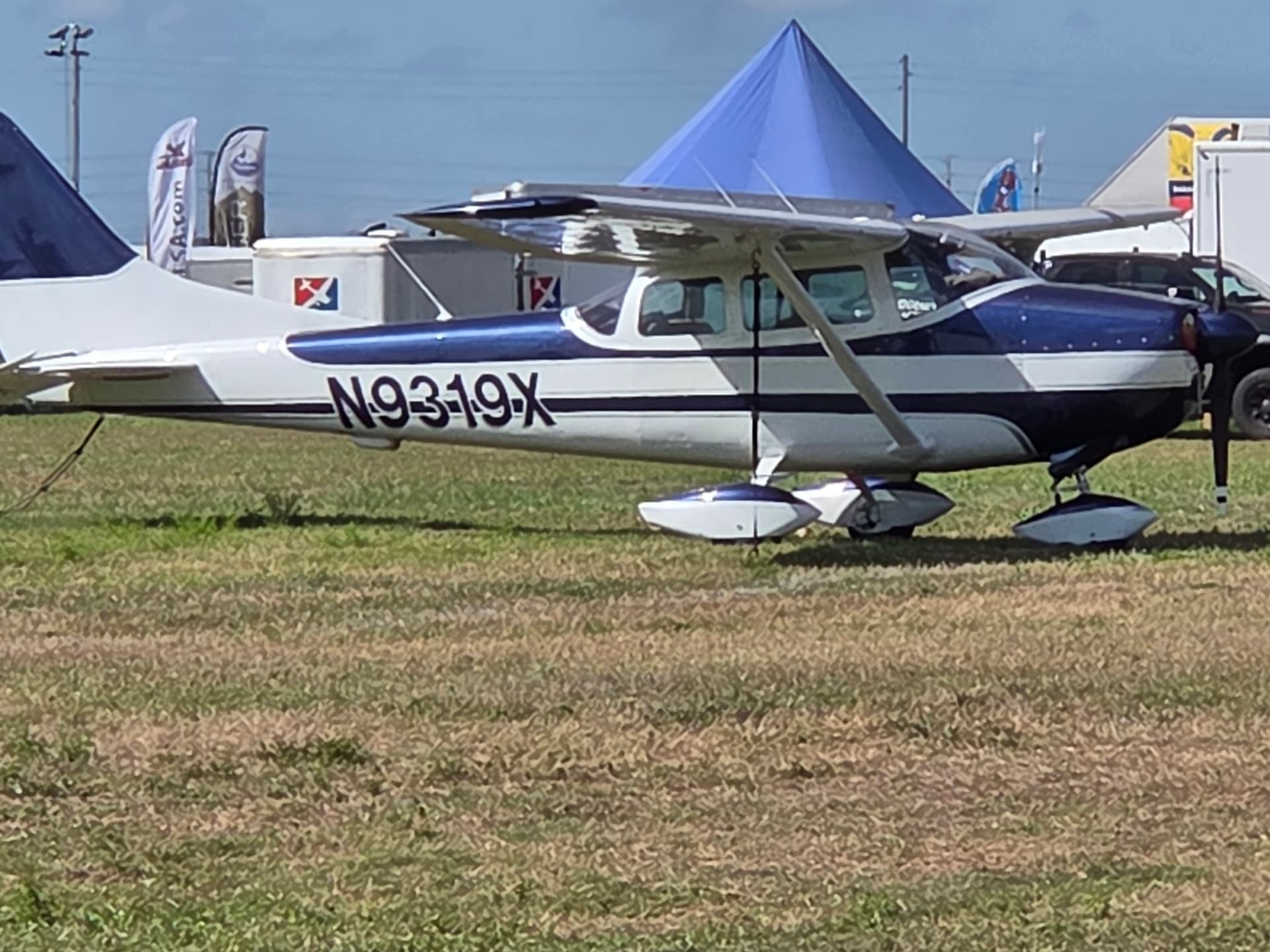 N9319X — Cessna 182E