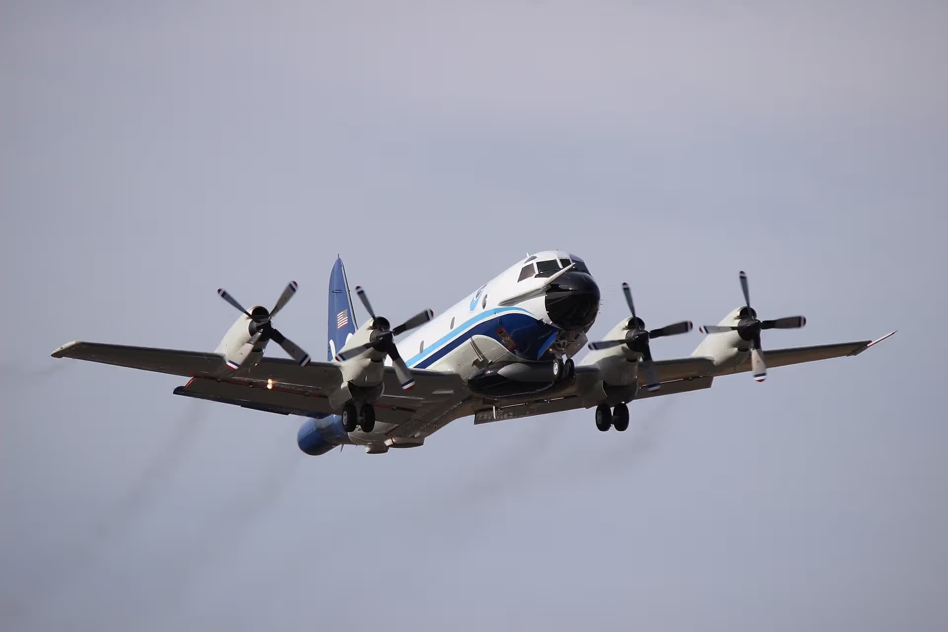 N42RF — Lockheed