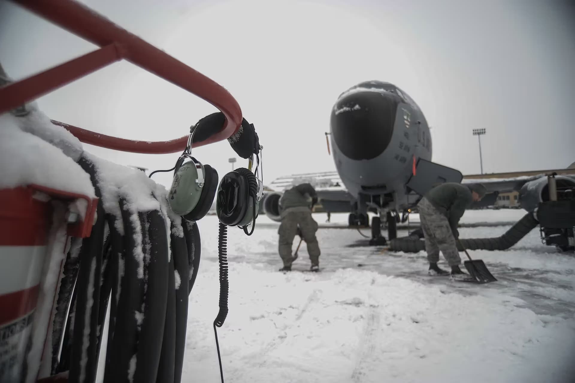 Unidentified — Aircraft