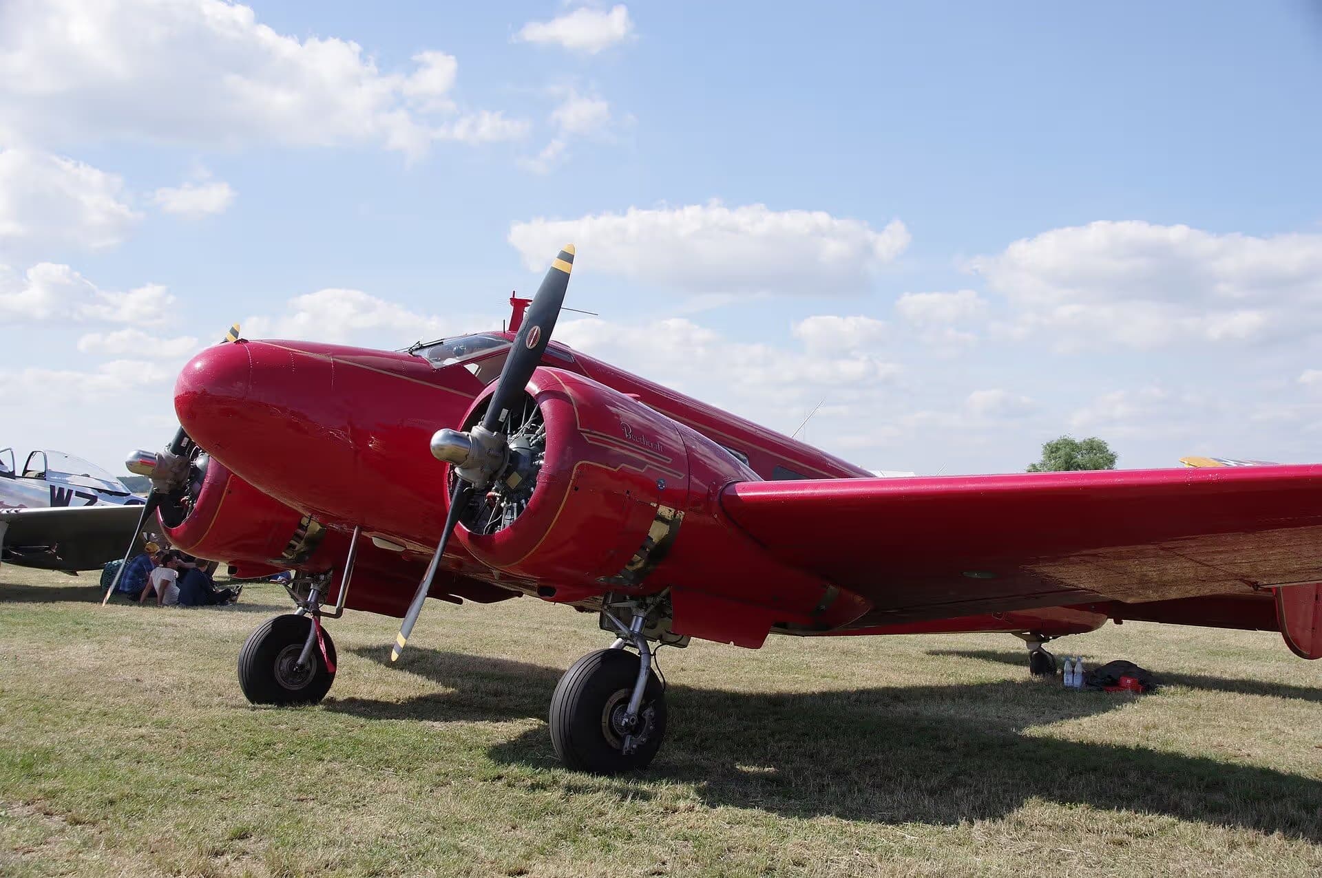 N868L — Beechcraft
