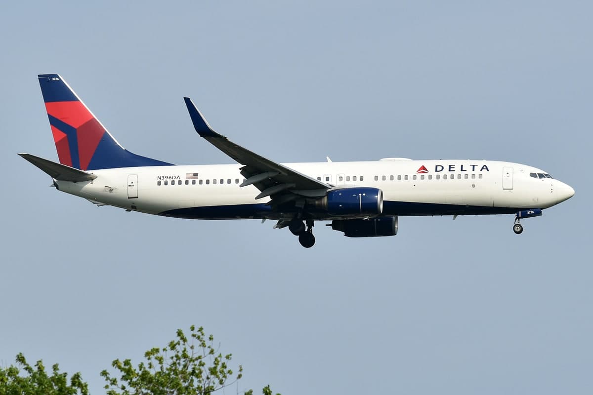 N396DA — Boeing