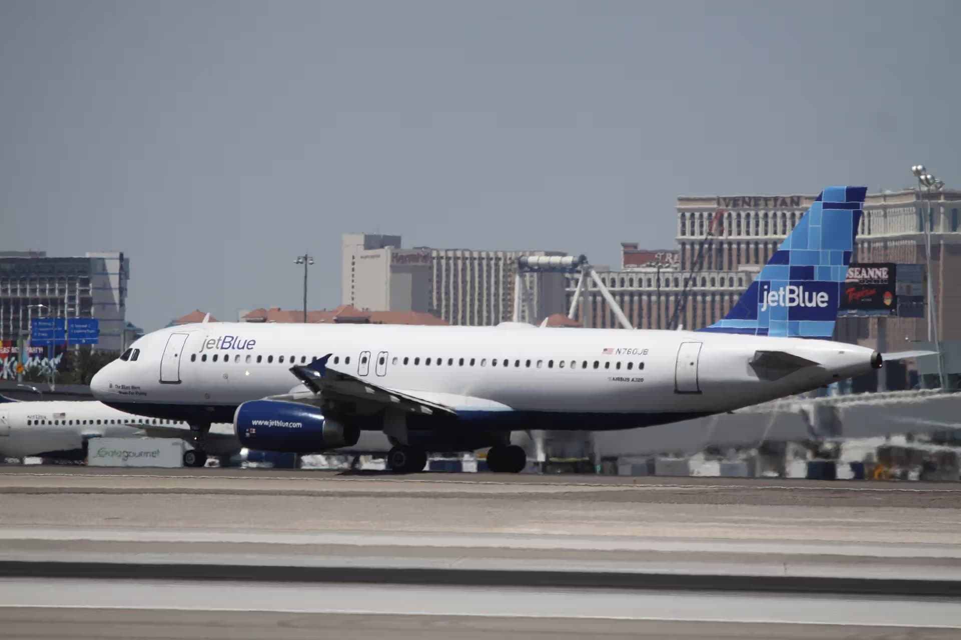 N760JB — Airbus