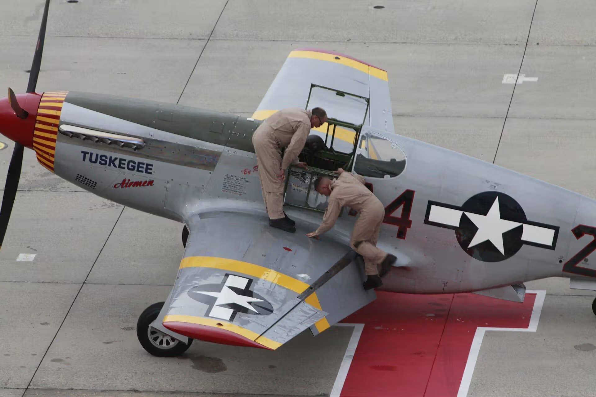 Unidentified — Warbird