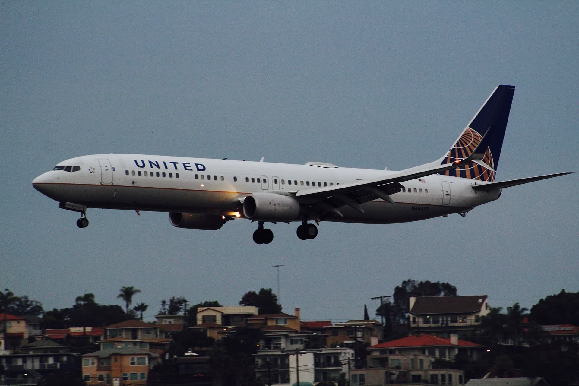 N68453 — Boeing