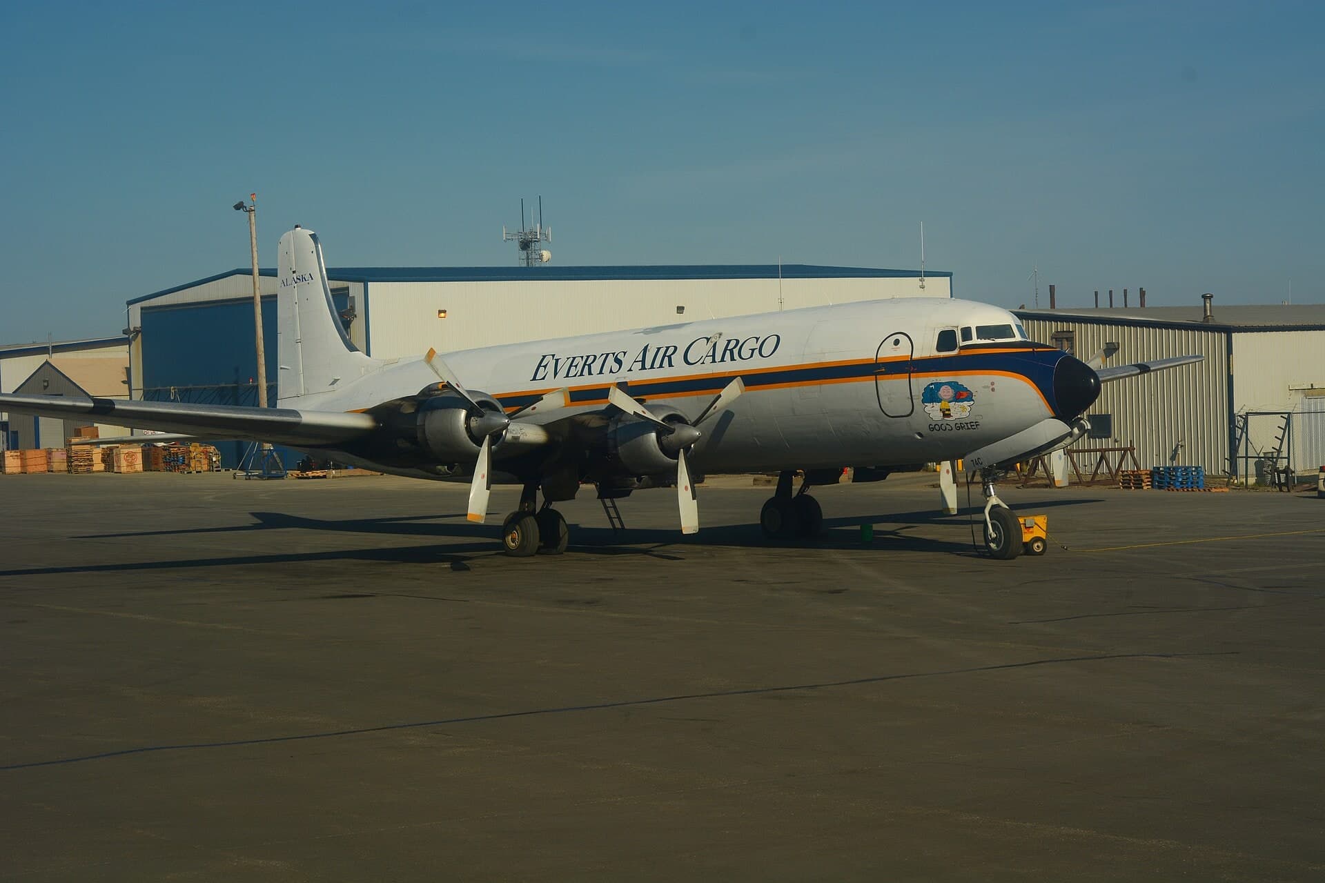 N6174C — Twin-engine aircraft