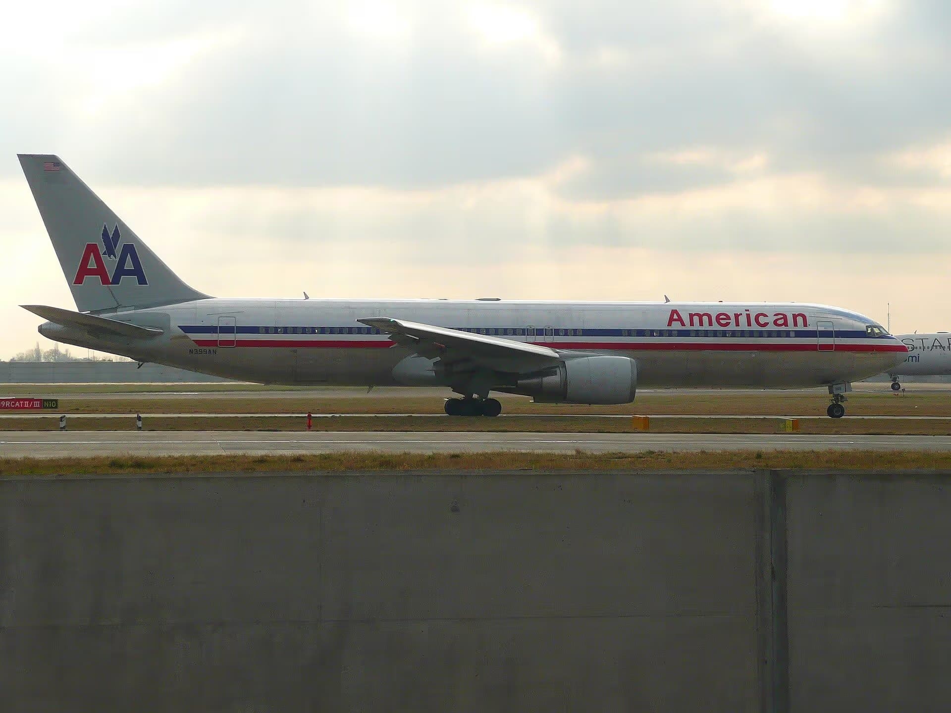 N399AN — Boeing