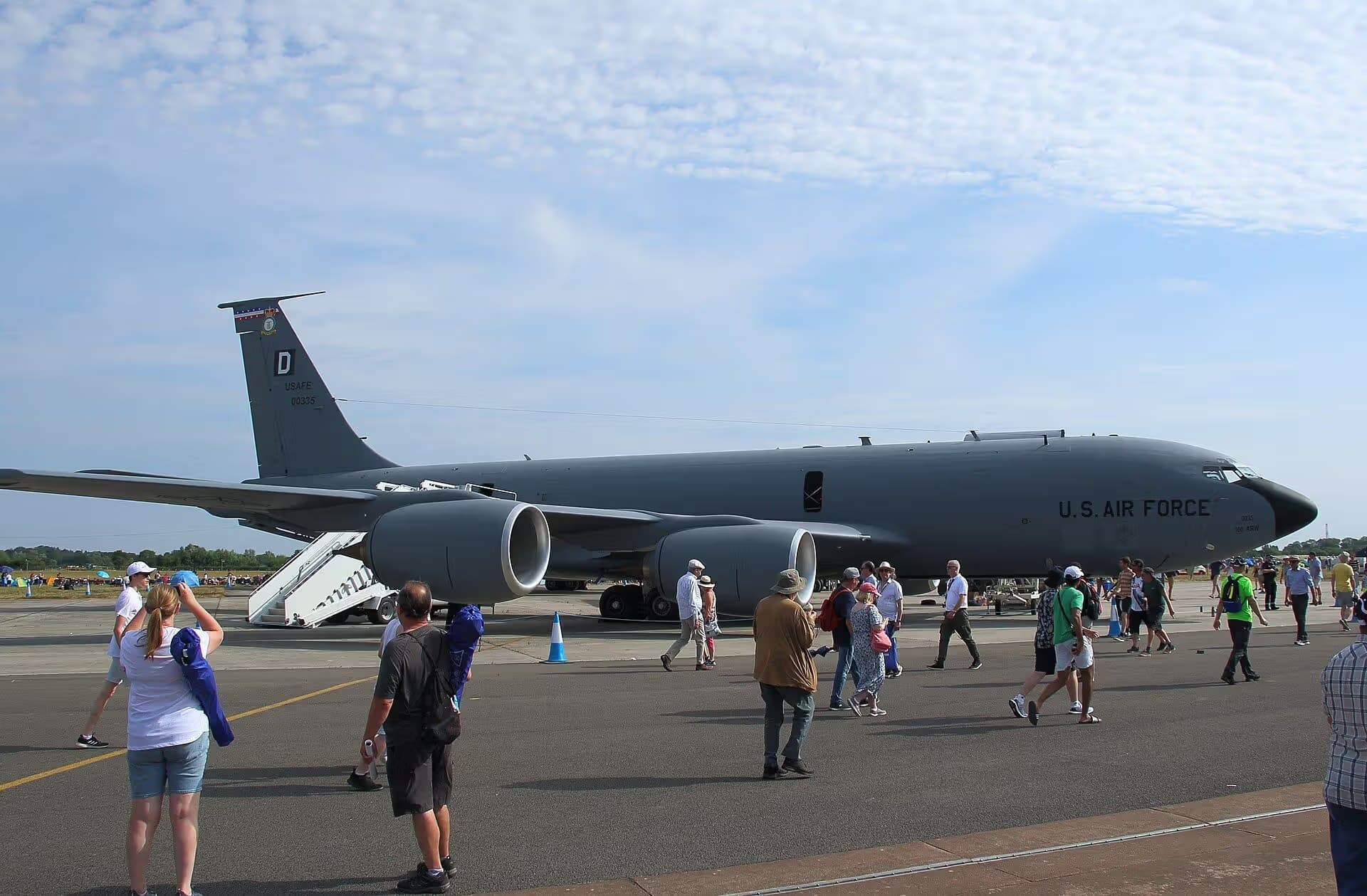 Unidentified — Boeing