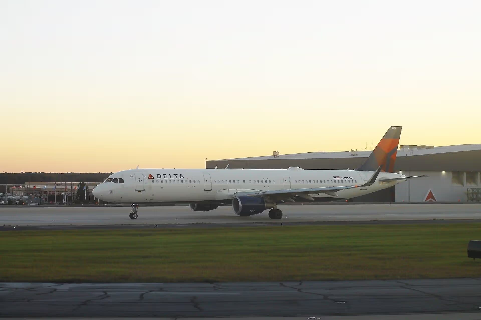 N373DX — Airbus