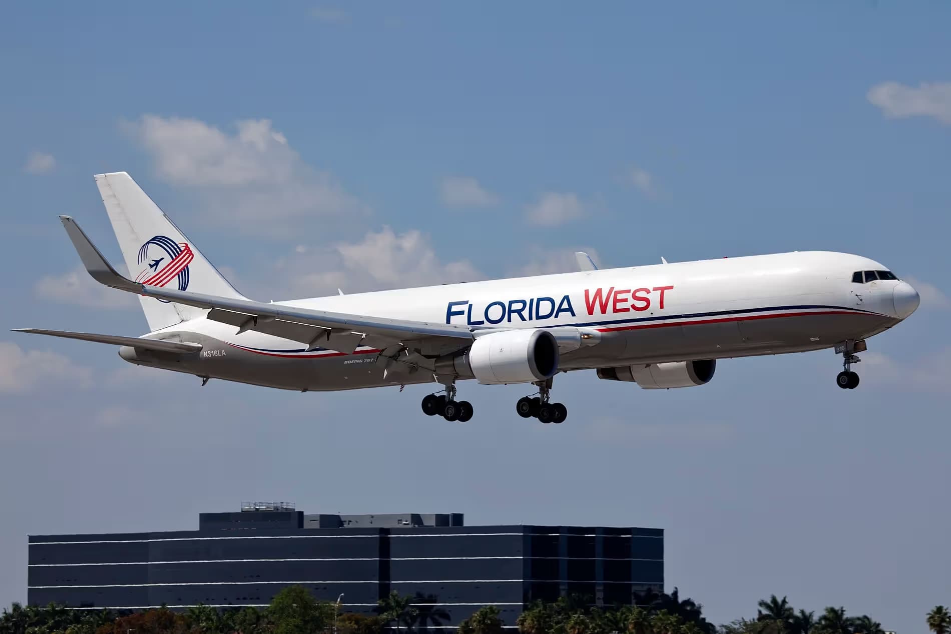 N316LA — Boeing