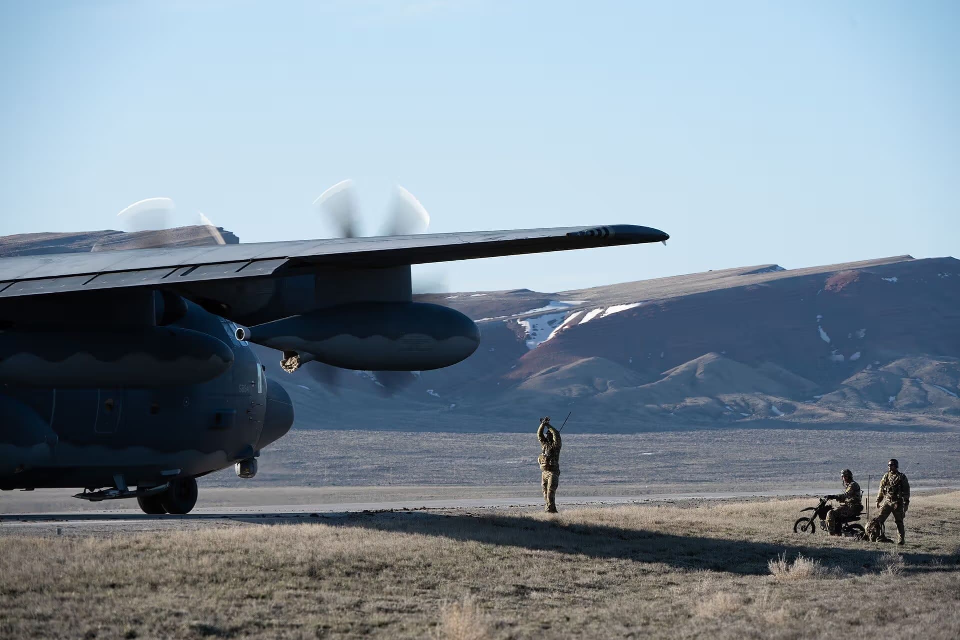 Unidentified — Lockheed