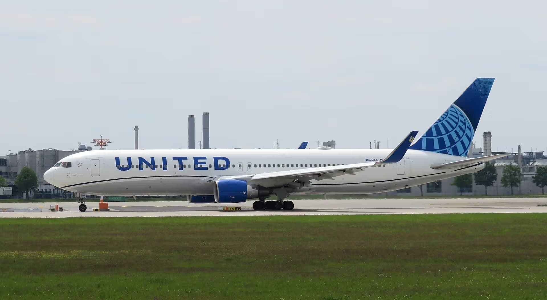N648UA — Boeing