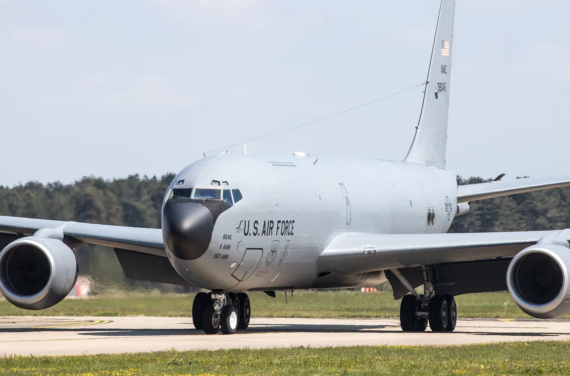 Unidentified — Boeing