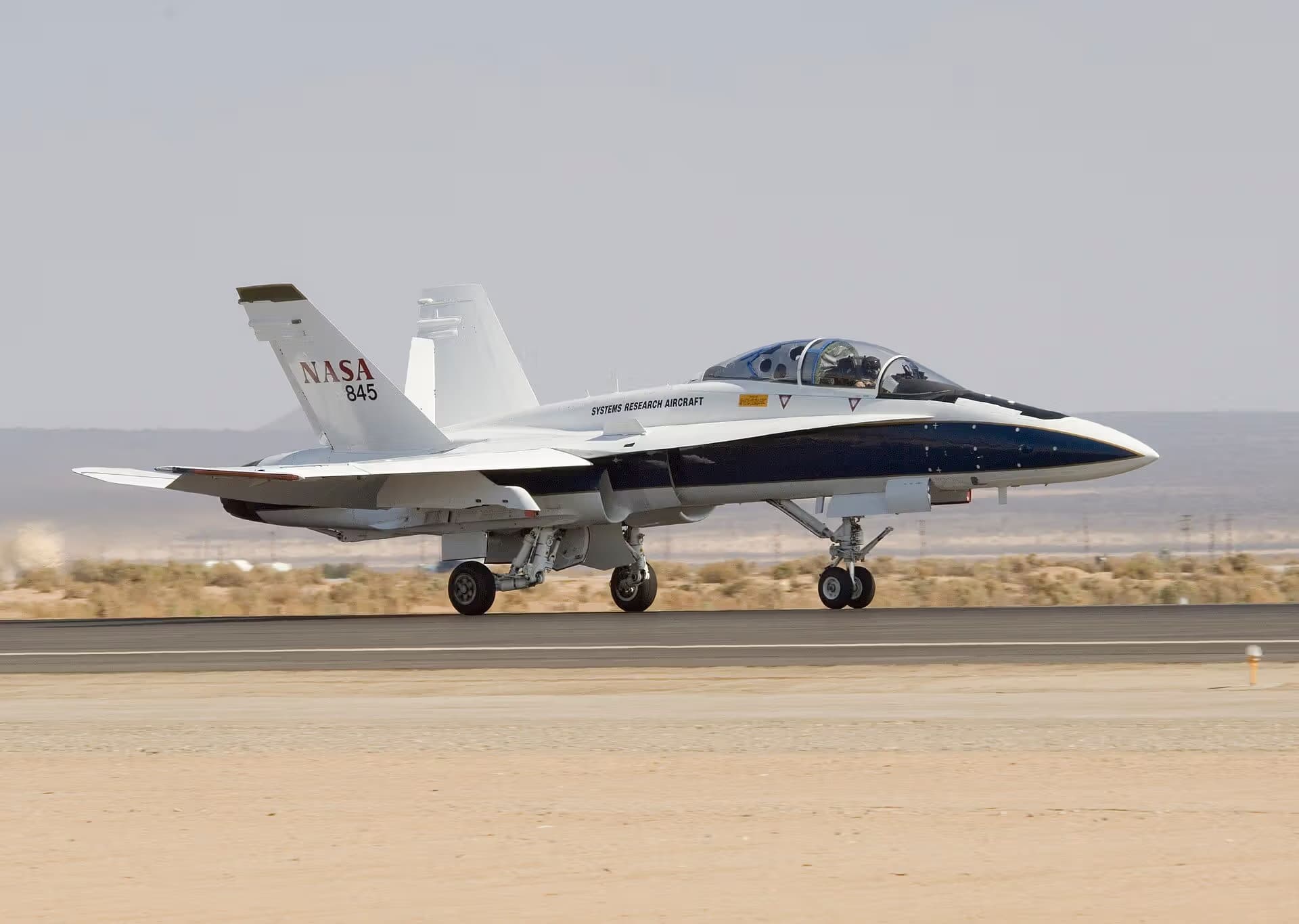 N845NA — Twin-engine aircraft