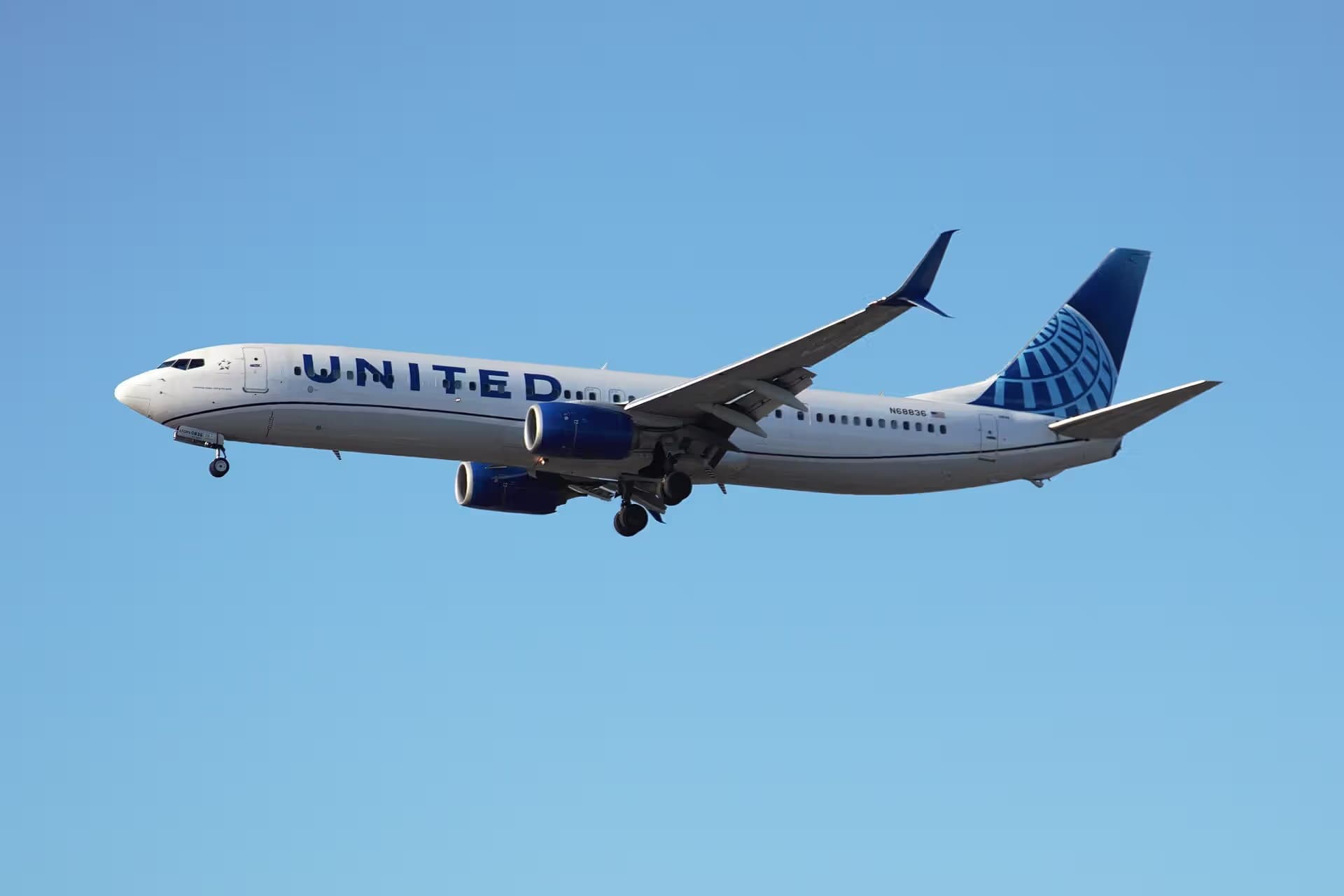 N68836 — Boeing
