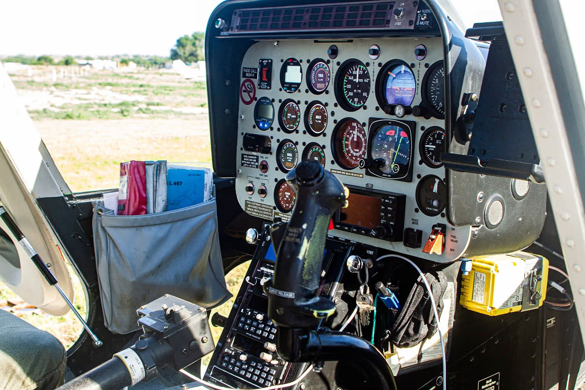 N684H — Helicopter