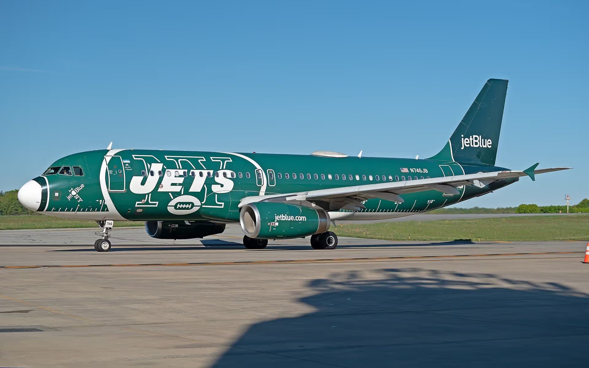 N746JB — Airbus