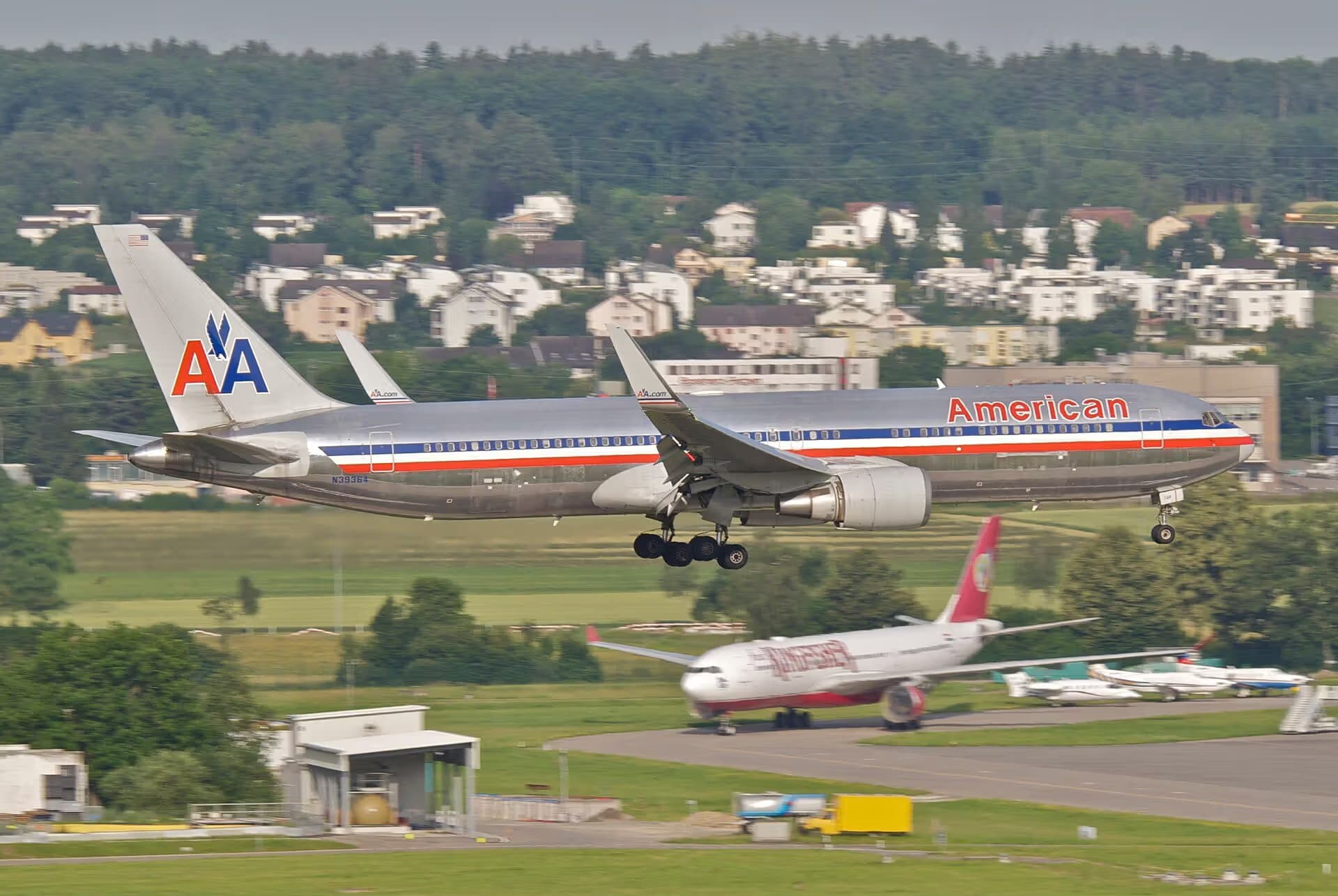 N39364 — Boeing