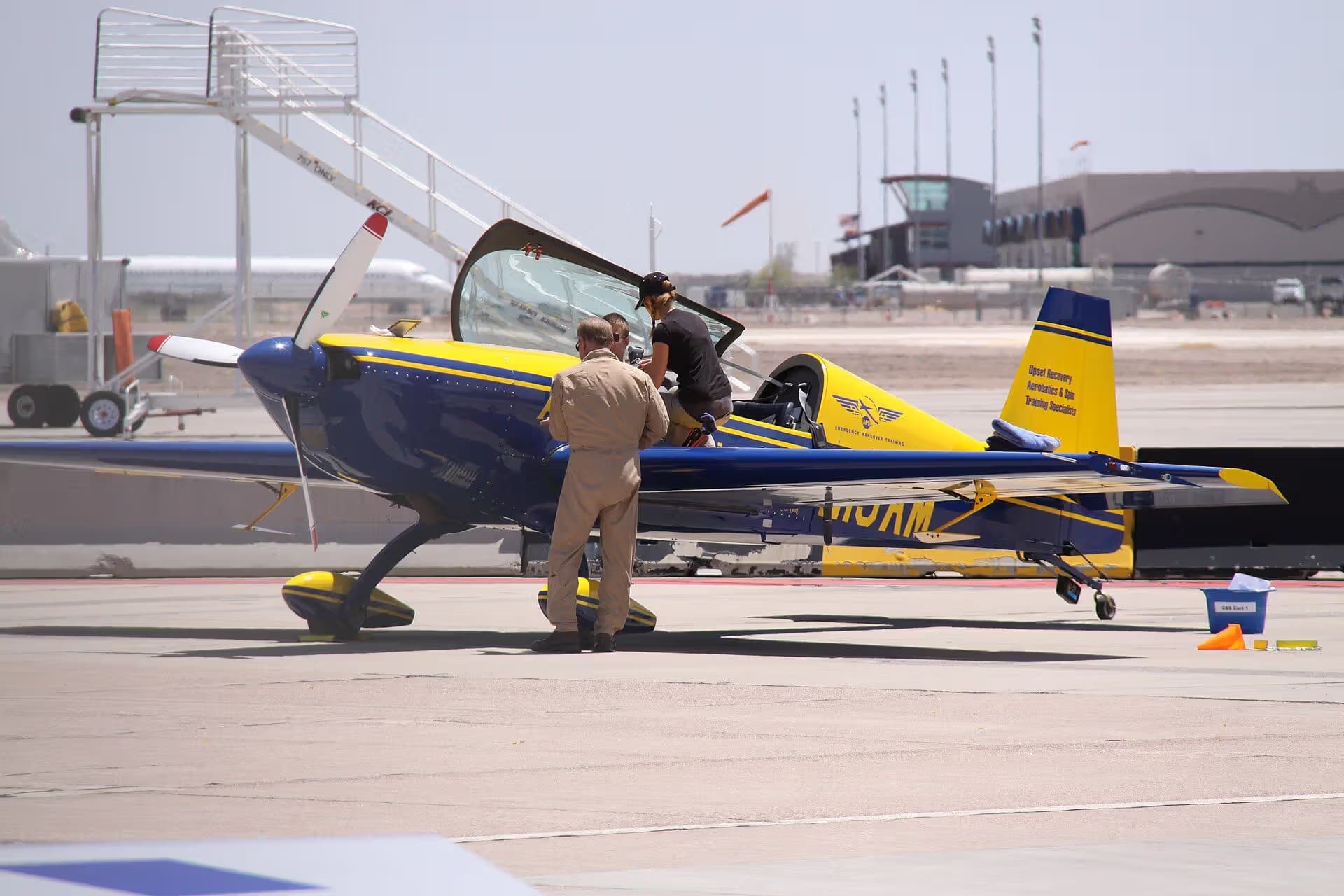 N19AM — Single-engine aircraft