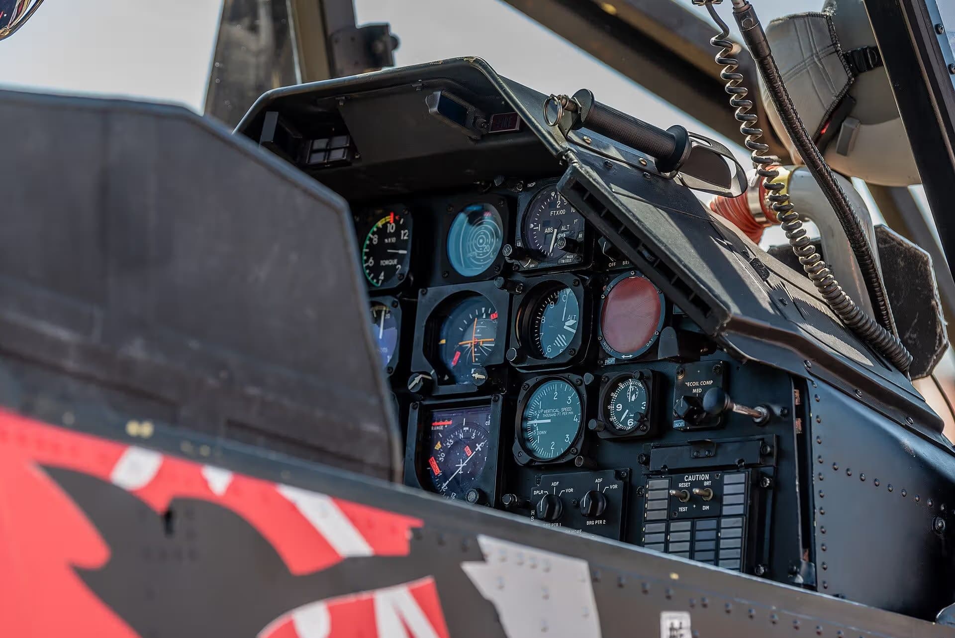 N11FX — Helicopter