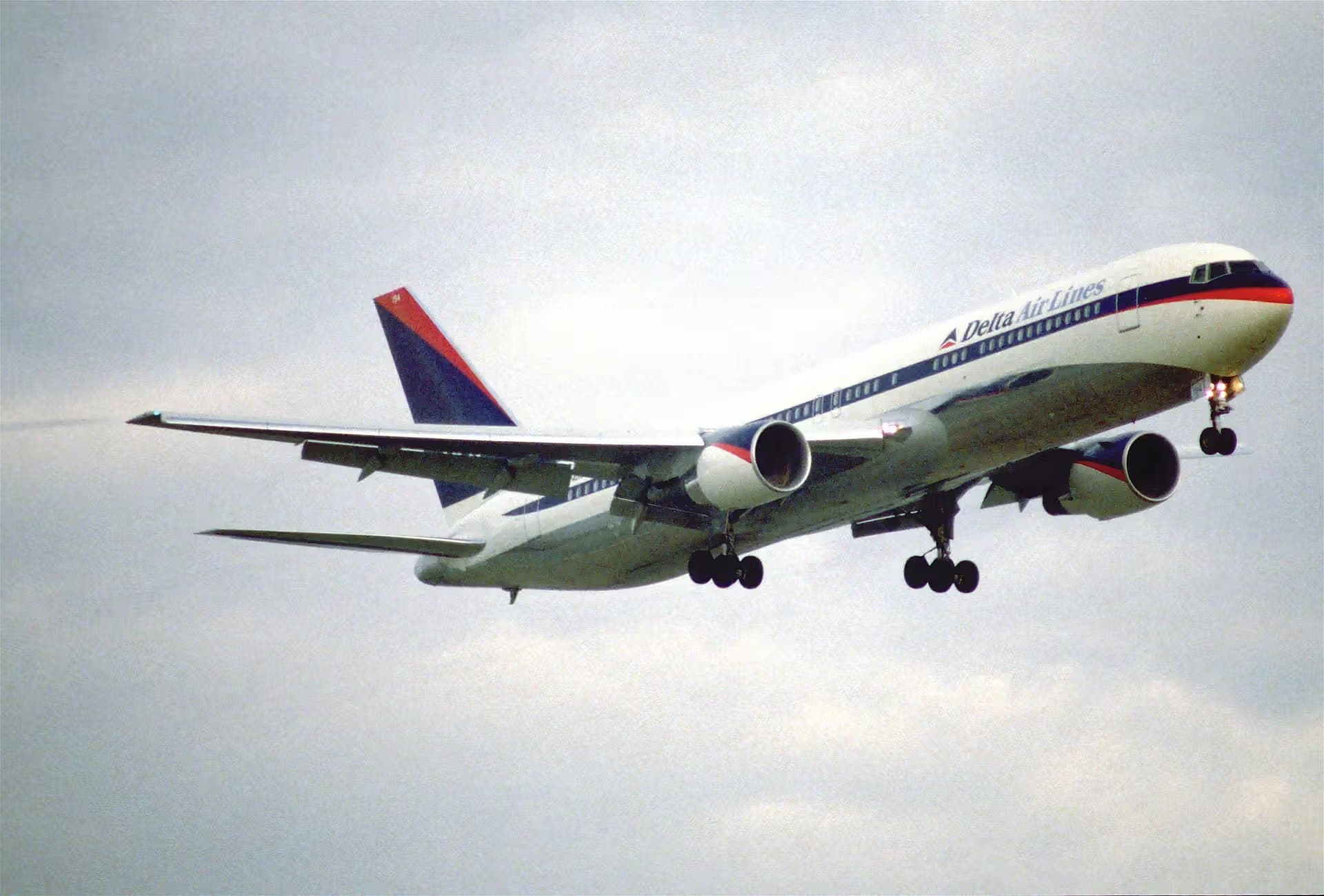 N194DN — Boeing