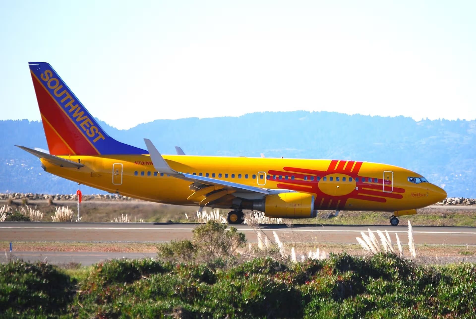 N781WN — Boeing