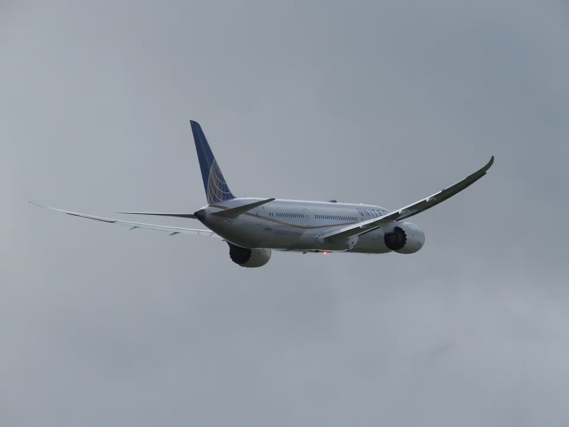 N26952 — Boeing