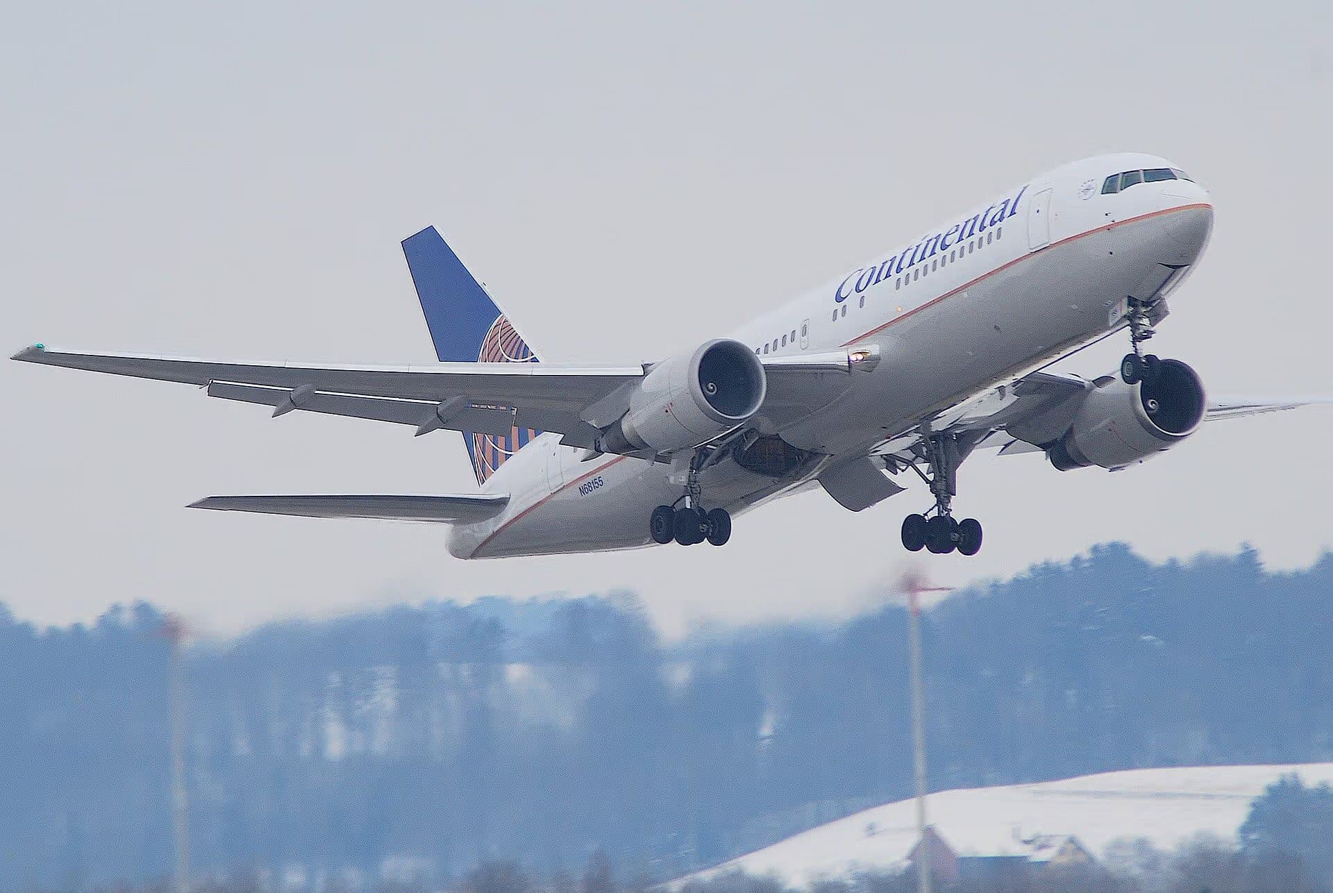 N68155 — Twin-engine aircraft
